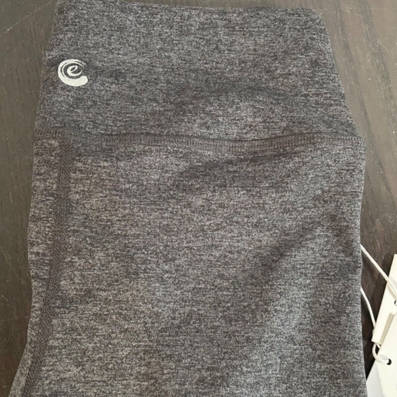 Johnny Was Calme Ease Space Dye High Waist Leggings Gray Size XS - Picture 5 of 6